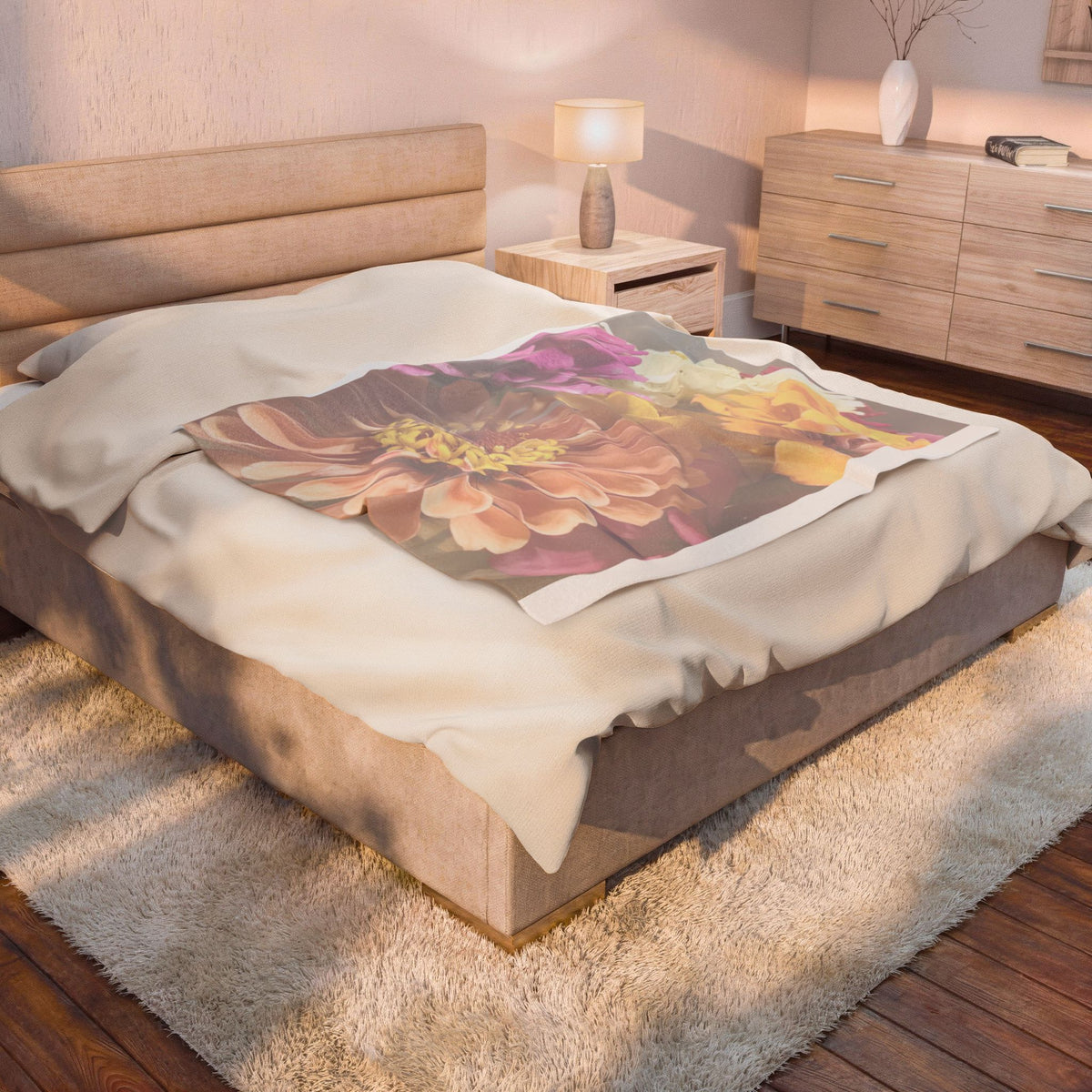 Elegant Floral Bloom Velveteen Plush Blanket
